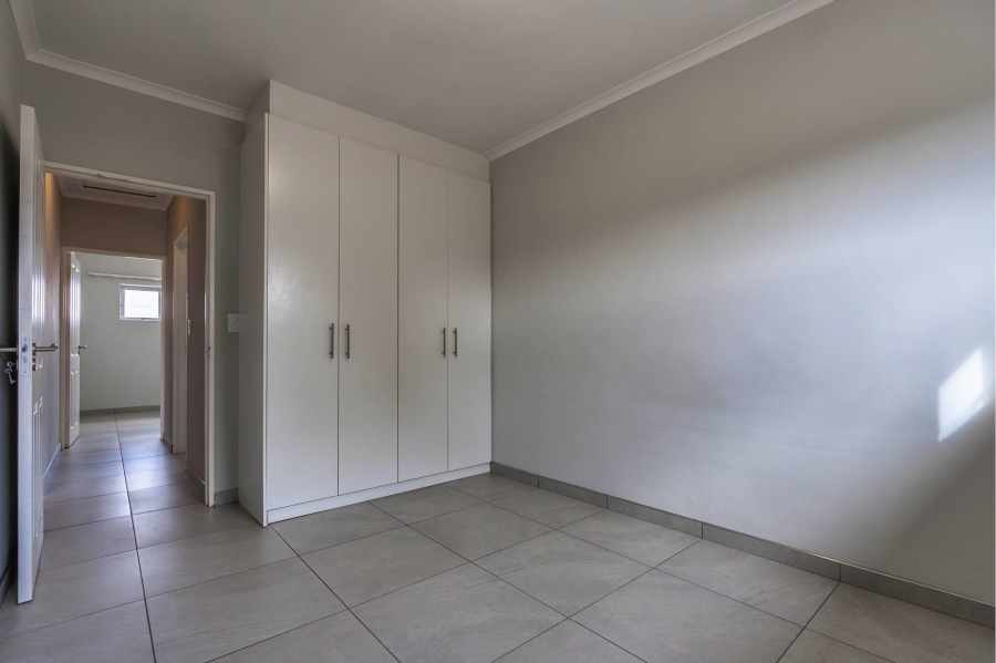 2 Bedroom Property for Sale in Brackenfell South Western Cape